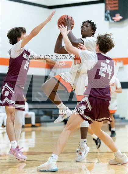 Thumbnail 3 in Davenport vs Gonzales photogallery.