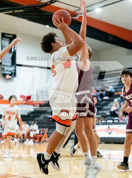 Thumbnail 2 in Davenport vs Gonzales photogallery.