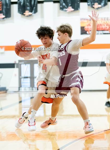 Thumbnail 3 in Davenport vs Gonzales photogallery.