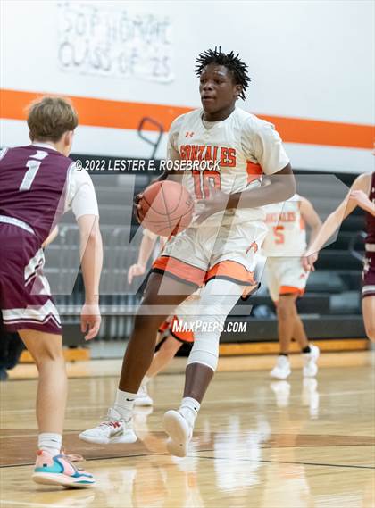 Thumbnail 1 in Davenport vs Gonzales photogallery.