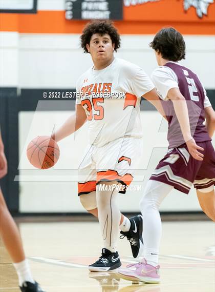 Thumbnail 1 in Davenport vs Gonzales photogallery.