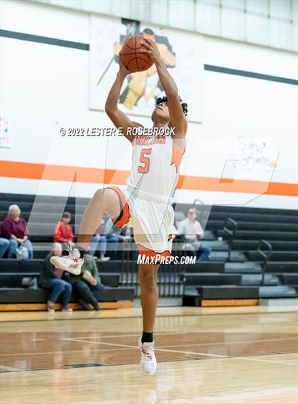 Thumbnail 2 in Davenport vs Gonzales photogallery.