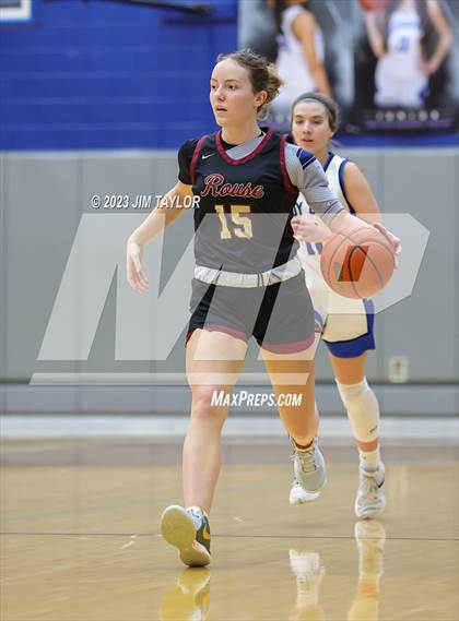Thumbnail 2 in Rouse vs. Krum (Weatherford Raising Cane Christmas Classic) photogallery.