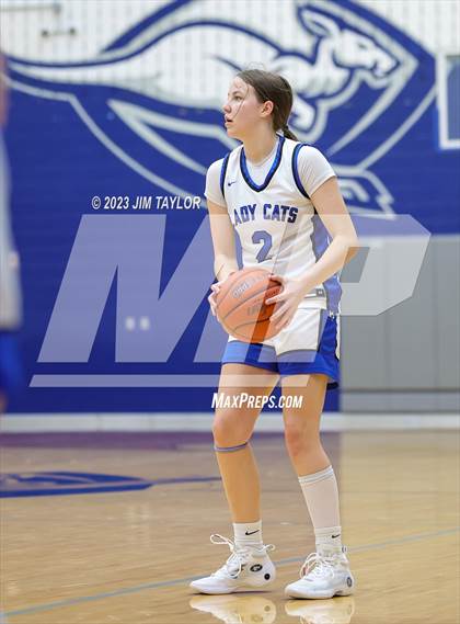 Thumbnail 1 in Rouse vs. Krum (Weatherford Raising Cane Christmas Classic) photogallery.