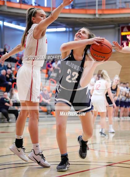 Thumbnail 3 in Snohomish vs. Meadowdale photogallery.