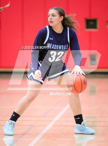 Thumbnail 1 in Snohomish vs. Meadowdale photogallery.