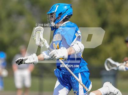 Thumbnail 3 in Staples vs Kellenberg Memorial photogallery.