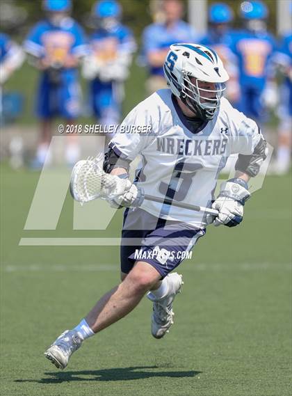 Thumbnail 3 in Staples vs Kellenberg Memorial photogallery.