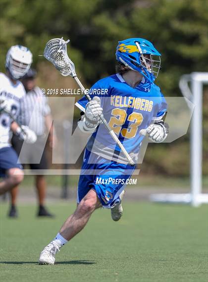 Thumbnail 2 in Staples vs Kellenberg Memorial photogallery.