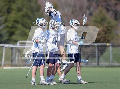 Thumbnail 3 in Staples vs Kellenberg Memorial photogallery.