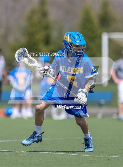 Thumbnail 2 in Staples vs Kellenberg Memorial photogallery.