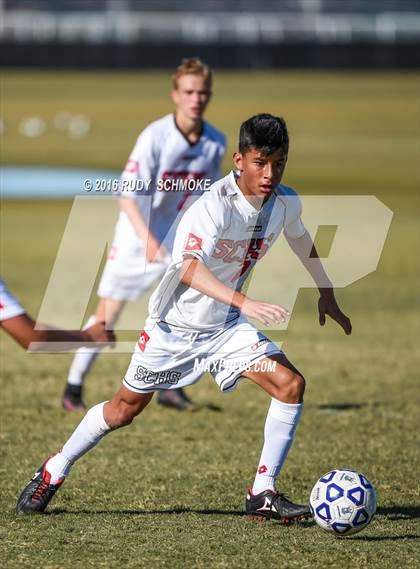 Thumbnail 1 in Richmond vs. San Clemente (Southern California High School Classic ) photogallery.