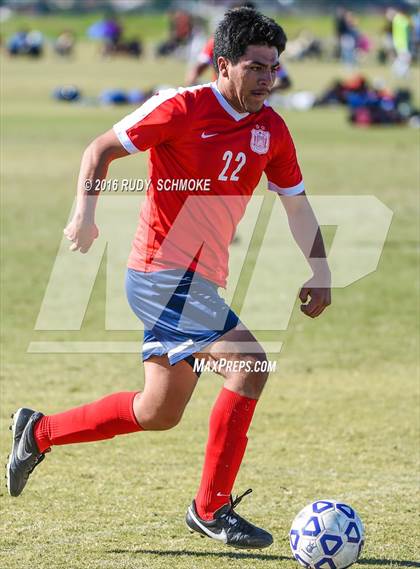 Thumbnail 2 in Richmond vs. San Clemente (Southern California High School Classic ) photogallery.