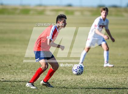 Thumbnail 3 in Richmond vs. San Clemente (Southern California High School Classic ) photogallery.