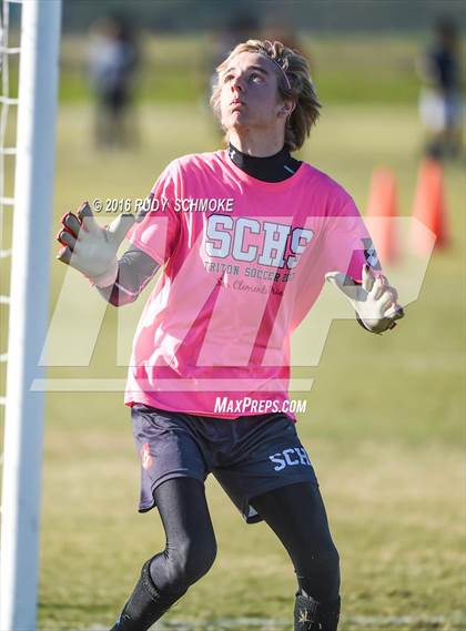 Thumbnail 3 in Richmond vs. San Clemente (Southern California High School Classic ) photogallery.