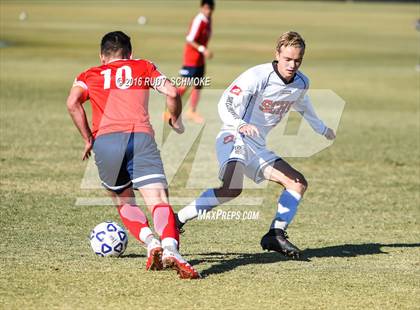 Thumbnail 2 in Richmond vs. San Clemente (Southern California High School Classic ) photogallery.