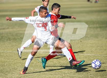 Thumbnail 2 in Richmond vs. San Clemente (Southern California High School Classic ) photogallery.