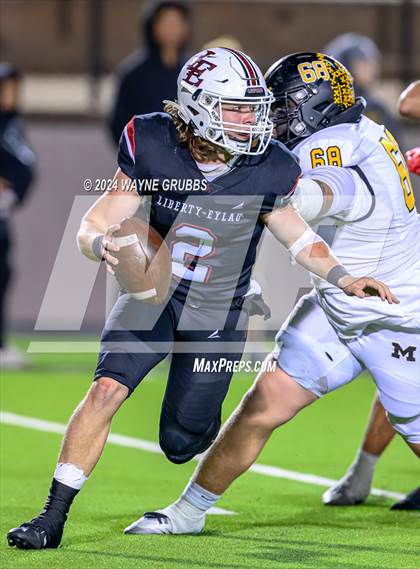 Thumbnail 3 in Malakoff @ Liberty-Eylau (UIL 3A DI Regional Final) photogallery.