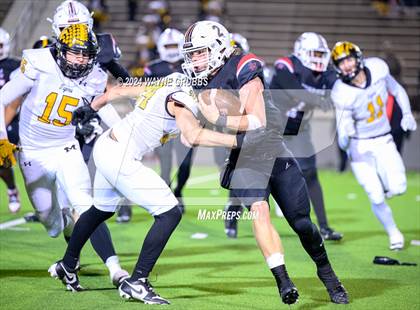 Thumbnail 2 in Malakoff @ Liberty-Eylau (UIL 3A DI Regional Final) photogallery.