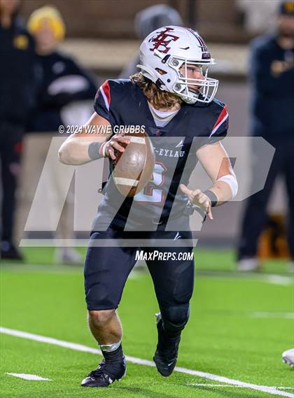 Thumbnail 2 in Malakoff @ Liberty-Eylau (UIL 3A DI Regional Final) photogallery.