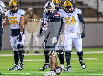 Thumbnail 3 in Malakoff @ Liberty-Eylau (UIL 3A DI Regional Final) photogallery.