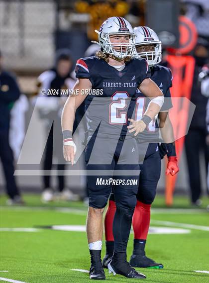 Thumbnail 1 in Malakoff @ Liberty-Eylau (UIL 3A DI Regional Final) photogallery.
