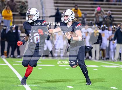 Thumbnail 3 in Malakoff @ Liberty-Eylau (UIL 3A DI Regional Final) photogallery.