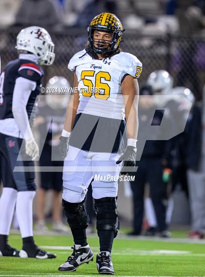 Thumbnail 2 in Malakoff @ Liberty-Eylau (UIL 3A DI Regional Final) photogallery.