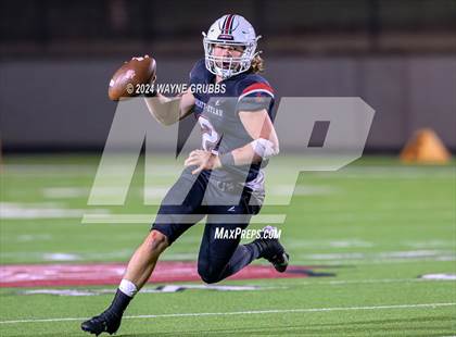 Thumbnail 1 in Malakoff @ Liberty-Eylau (UIL 3A DI Regional Final) photogallery.