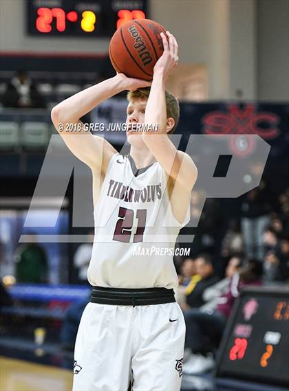 Thumbnail 2 in Moreau Catholic vs. Woodcreek (MaxPreps MLK Classic) photogallery.