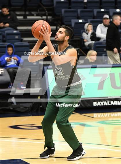 Thumbnail 3 in Moreau Catholic vs. Woodcreek (MaxPreps MLK Classic) photogallery.