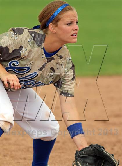 Thumbnail 2 in Clovis vs Calaveras (NorCal Classic) photogallery.
