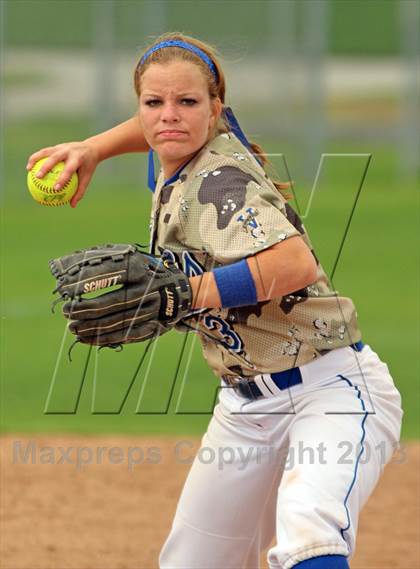 Thumbnail 2 in Clovis vs Calaveras (NorCal Classic) photogallery.
