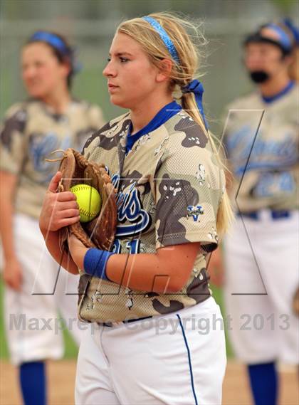 Thumbnail 2 in Clovis vs Calaveras (NorCal Classic) photogallery.