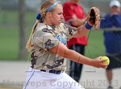 Thumbnail 1 in Clovis vs Calaveras (NorCal Classic) photogallery.