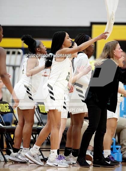 Thumbnail 1 in Guyer [John H.] vs Fossil Ridge photogallery.