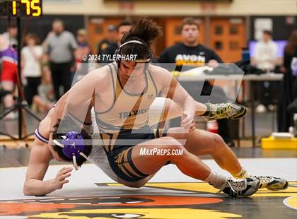 Thumbnail 2 in IHSAA Sectional 25 (Avon) photogallery.