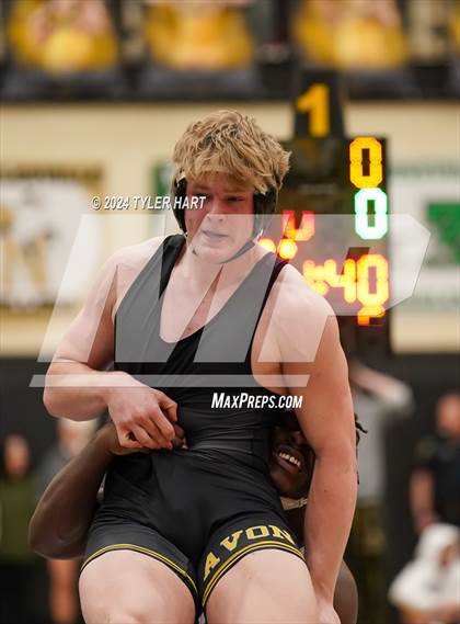 Thumbnail 1 in IHSAA Sectional 25 (Avon) photogallery.