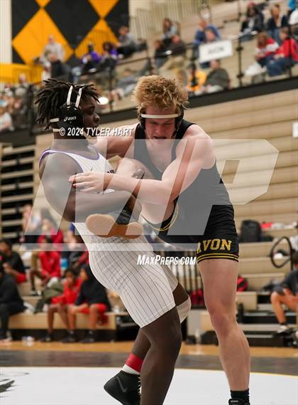Thumbnail 2 in IHSAA Sectional 25 (Avon) photogallery.
