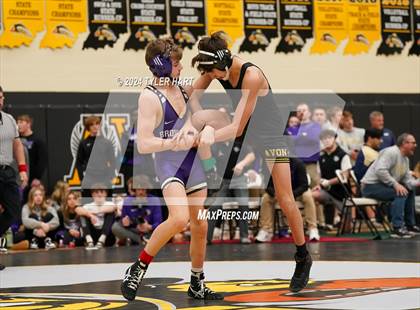 Thumbnail 1 in IHSAA Sectional 25 (Avon) photogallery.