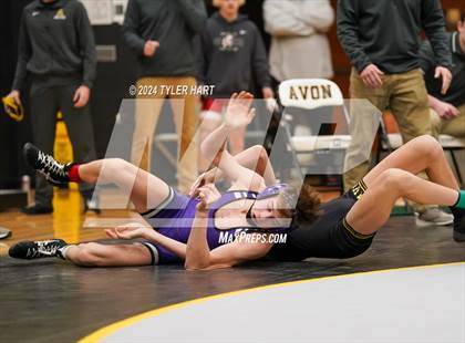 Thumbnail 2 in IHSAA Sectional 25 (Avon) photogallery.