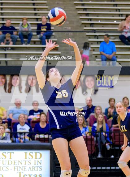 Thumbnail 2 in Poth vs. Marion (UIL 3A Area Playoff) photogallery.