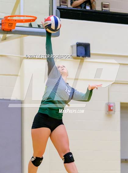 Thumbnail 1 in Poth vs. Marion (UIL 3A Area Playoff) photogallery.