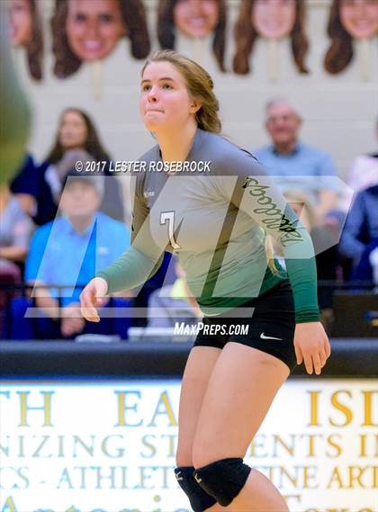 Thumbnail 1 in Poth vs. Marion (UIL 3A Area Playoff) photogallery.