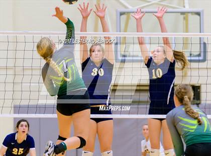 Thumbnail 3 in Poth vs. Marion (UIL 3A Area Playoff) photogallery.