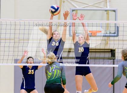 Thumbnail 2 in Poth vs. Marion (UIL 3A Area Playoff) photogallery.
