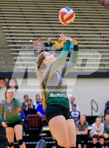 Thumbnail 1 in Poth vs. Marion (UIL 3A Area Playoff) photogallery.