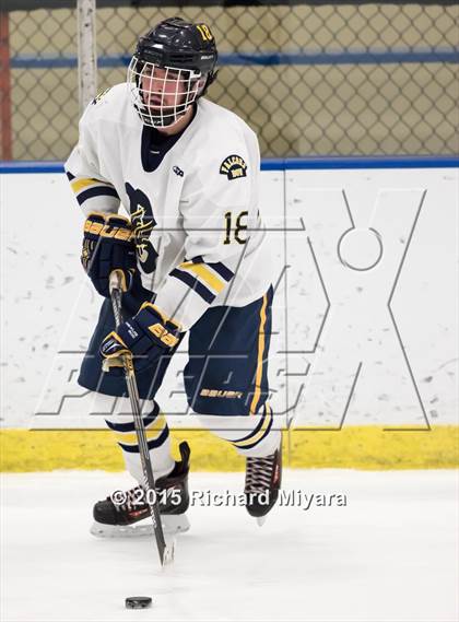 Thumbnail 1 in Bow vs Manchester Memorial (Bauer Holiday Tournament) photogallery.