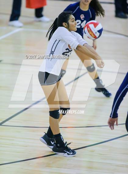 Thumbnail 1 in Sylmar vs. Chatsworth (CIF LACS D1 Final) photogallery.