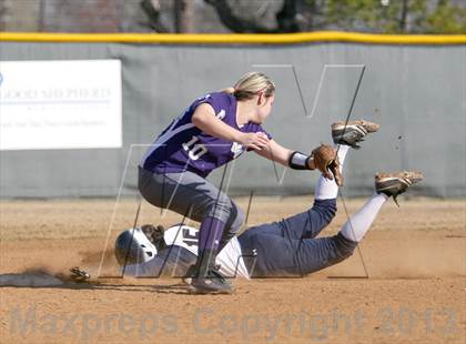 Thumbnail 2 in Mt. Vernon vs Pine Tree photogallery.
